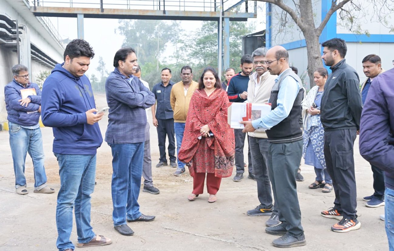 खारून नदी में गिर रहा गंदा पानी, विधायक राजेश मूणत ने अधिकारियों को दिया 5 दिन का अल्टीमेटम
