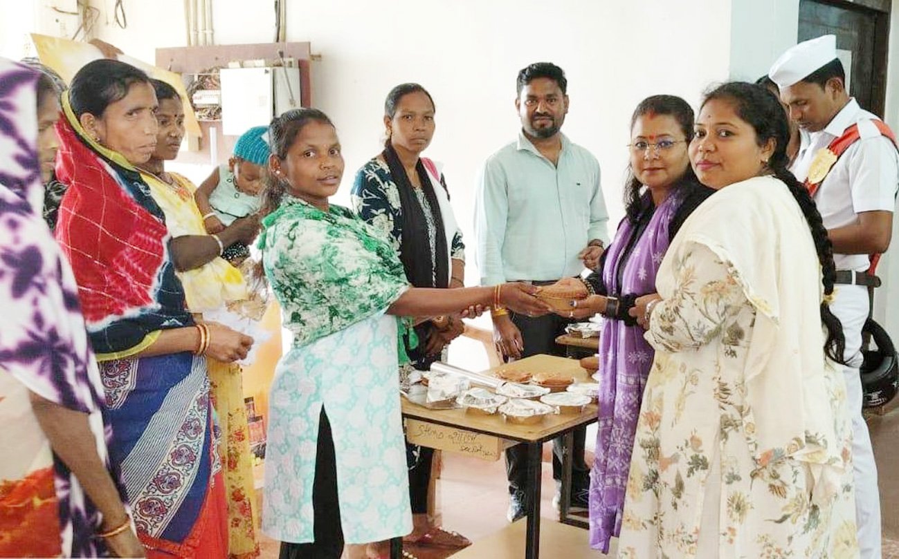 सुकमा में छिंदगुड़ निर्माण प्रशिक्षण का सफल समापन, प्रशिक्षण के दौरान ही बाजार से जुड़ी सीधी कड़ी