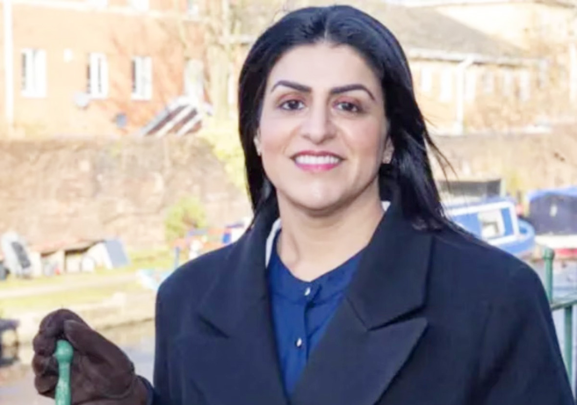 कश्मीर मूल की कौन हैं शबाना महमूद, जो बन सकती हैं ब्रिटेन की पहली मुस्लिम प्रधानमंत्री?