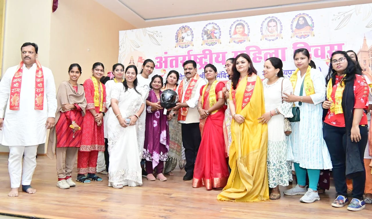 "मैं भारत हूं" थीम पर भव्य बाइक-स्कूटी रैली, गोल्डन बुक ऑफ वर्ल्ड रिकॉर्ड में दर्ज