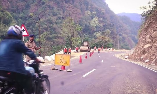 नक्सल प्रभावित क्षेत्रों में सड़क निर्माण को मिलेगी नई रफ्तार