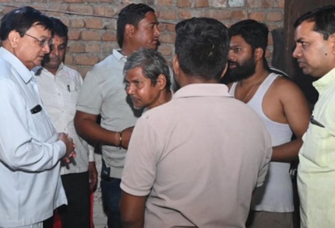 निर्माणाधीन मकान की बाउंड्री वॉल गिरने से 4 साल के मासूम की मौत,