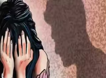 “गुड़िया के सहारे बयान, कोर्ट ने माना सच” – मूक-बधिर युवती से दुष्कर्म मामले में आरोपी को उम्रकैद