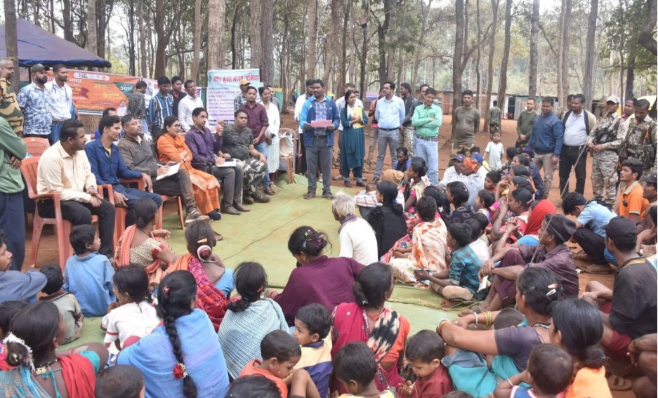 नारायणपुर के सुदूर गांवों में पहुंच रही हैं स्वास्थ्य सेवाएं : 107 ग्रामीणों को मिला उपचार