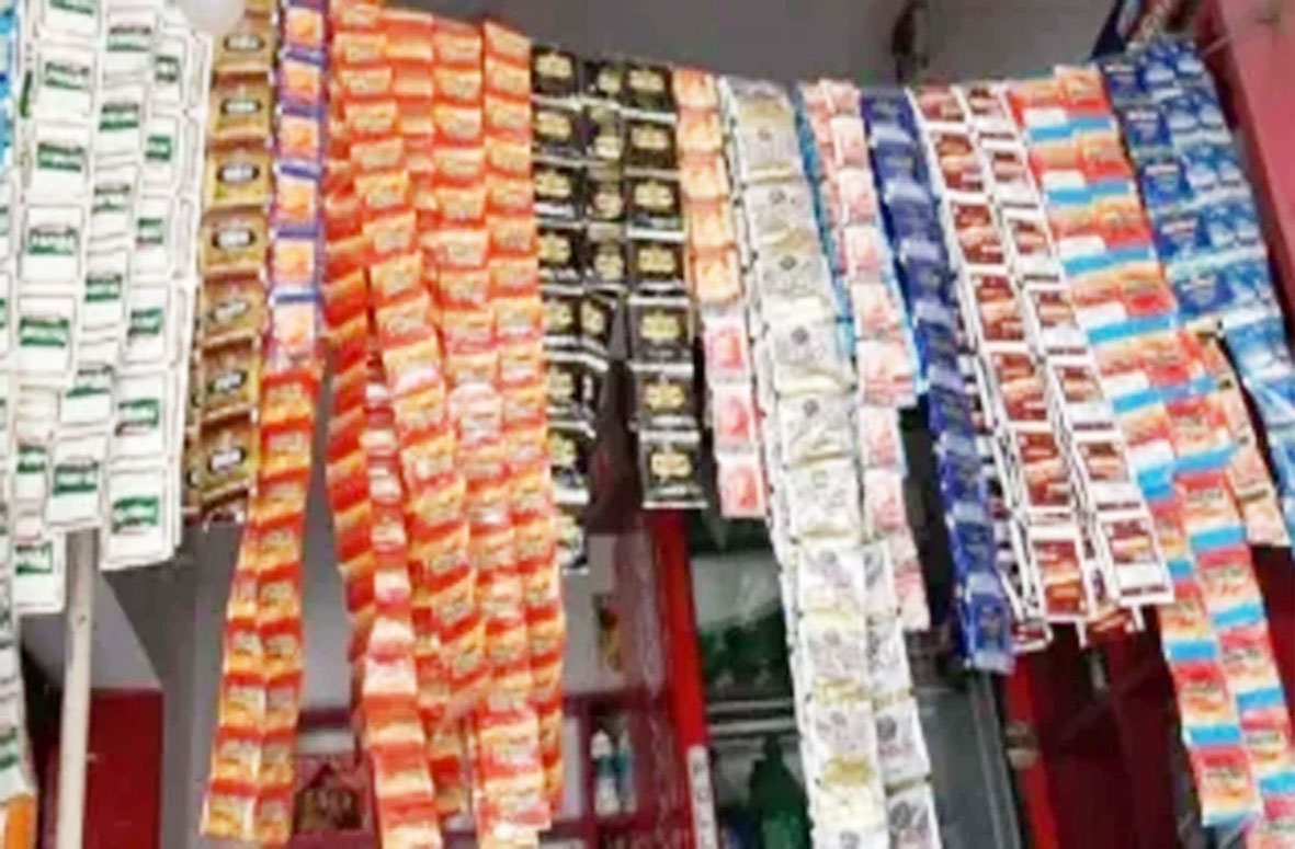 स्कूलों के आसपास तंबाकू बिक्री पर प्रशासन सख्त, 8 दुकानों पर जुर्माना