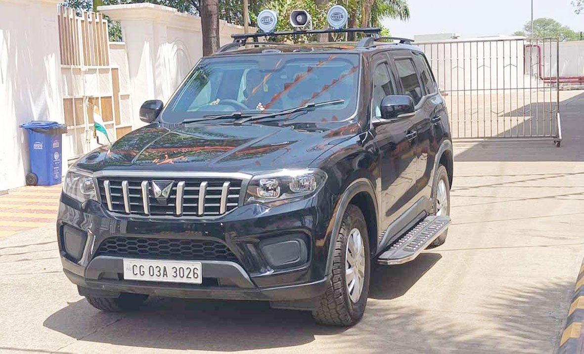 मुख्यमंत्री विष्णुदेव साय के काफिले में नई स्कॉर्पियो गाड़ियों की एंट्री