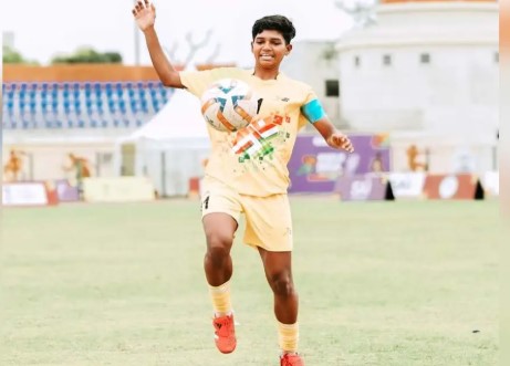 24 वर्षीय फुटबॉल खिलाड़ी किरण पिस्दा कौन हैं, संघर्ष और सफलता की कहानी