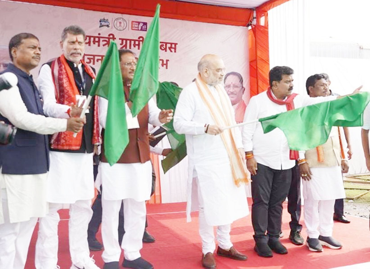 ककनार घाटी के नीचे थमा लाल आतंक का शोर, अब गूंजती है बस की हॉर्न