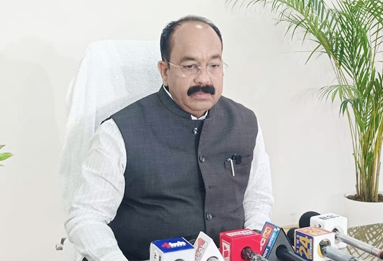 आपसी लड़ाई से खुद खत्म हो रही है कांग्रेस : अरुण साव