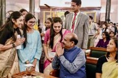 महिला आरक्षण बिल पर विपक्ष का विरोध, परिसीमन बना मुख्य मुद्दा