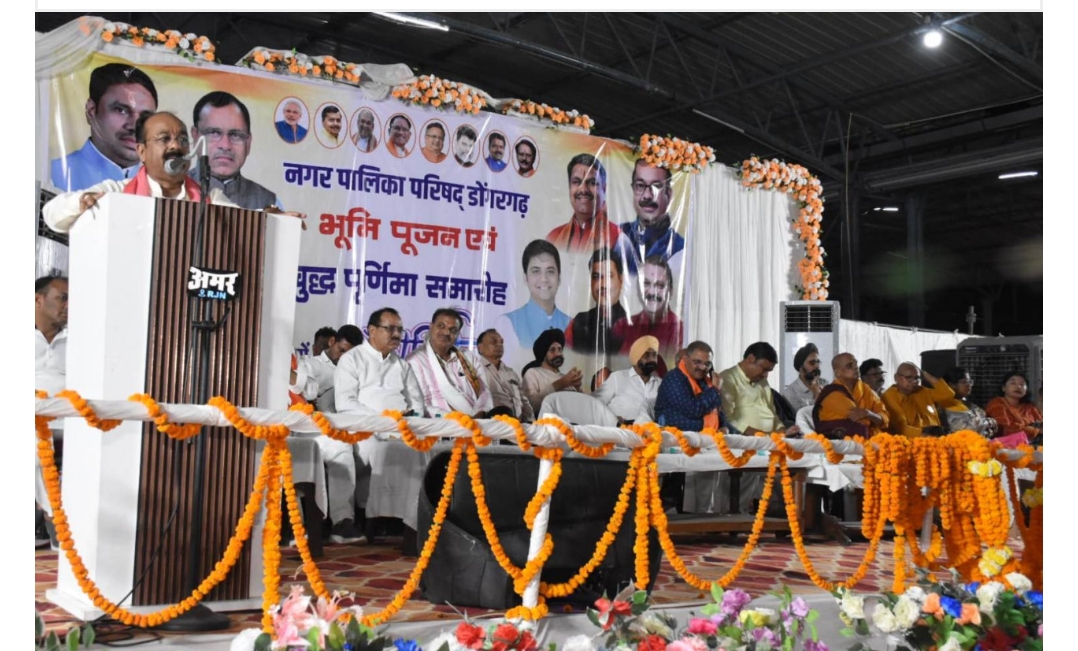       डोंगरगढ़ को मिली 5 करोड़ 20 लाख की सौगात, बुद्ध पूर्णिमा पर उप मुख्यमंत्री अरुण साव का बड़ा ऐलान                                      