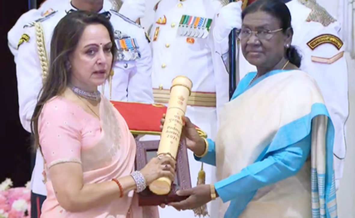 धर्मेंद्र को मरणोपरांत पद्म विभूषण