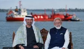 यूएई दौरे पर पहुंचे प्रधानमंत्री नरेंद्र मोदी, राष्ट्रपति अल नाहयान से करेंगे मुलाकात