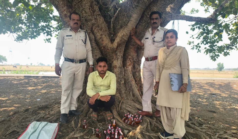 आबकारी विभाग की कार्रवाई,बल्क लीटर अवैध मदिरा जब्त