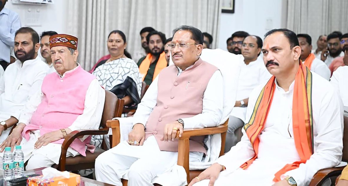 जनभागीदारी और जनप्रेरणा का सशक्त माध्यम बना 'मन की बात' : मुख्यमंत्री साय