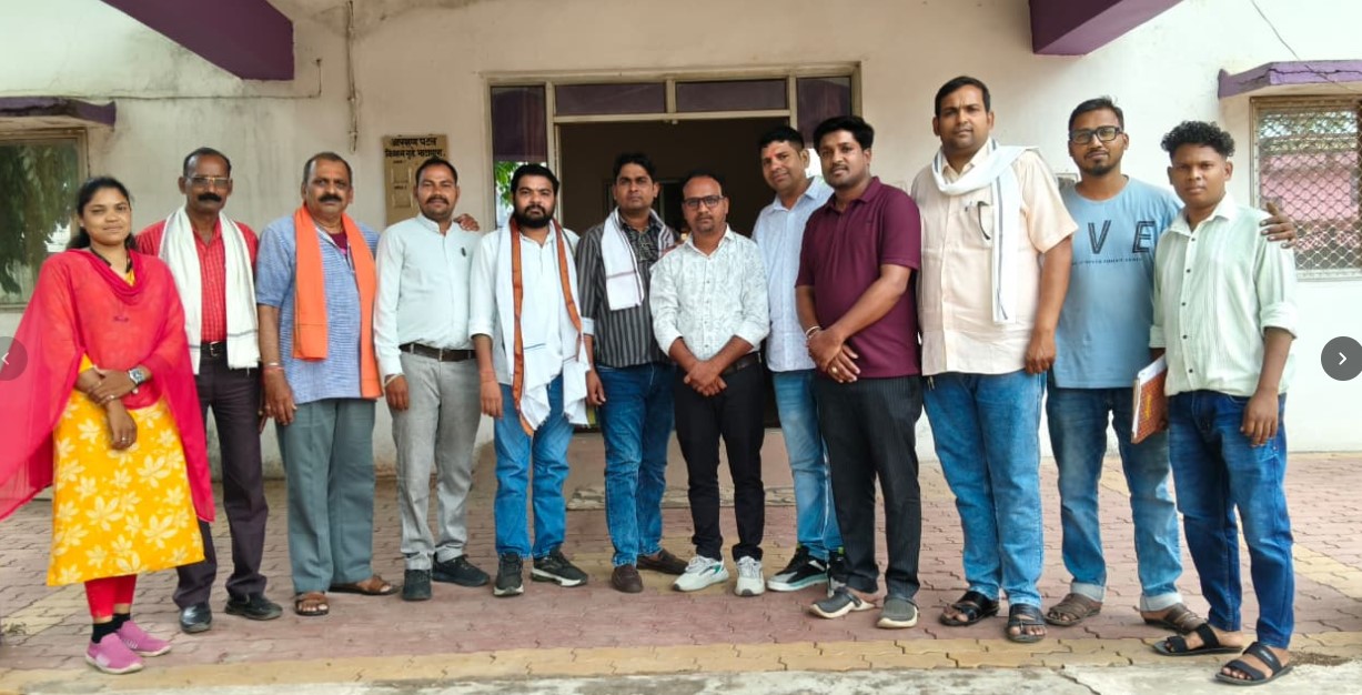 भाटापारा श्रमजीवी पत्रकार संघ की बैठक में उठे जनसरोकार के मुद्दे, नगर की गंभीर स्थिति पर जताई चिंता