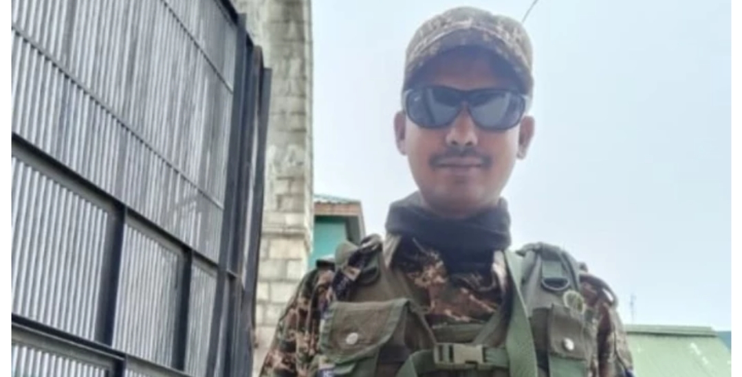 बलरामपुर: सीआरपीएफ जवान ने आम के पेड़ पर फांसी लगाकर दी जान, पत्नी से विवाद के बाद उठाया कदम