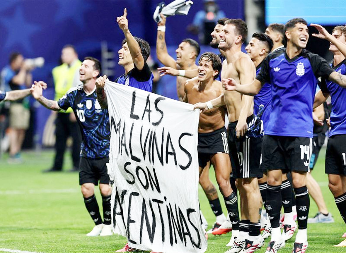 FIFA वर्ल्ड कप : अर्जेंटीना की जीत के जश्न में उठा माल्विनास विवाद
