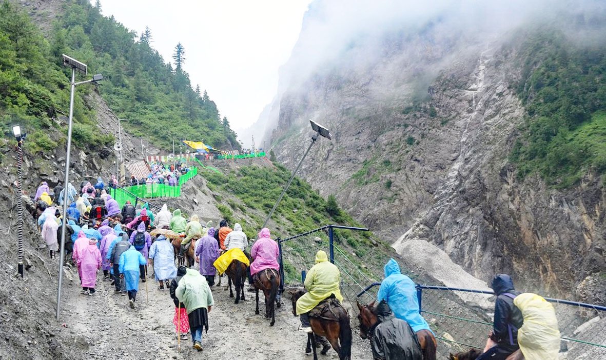 अमरनाथ यात्रा : श्रद्धालुओं का नौवां जत्था रवाना, 8,796 श्रद्धालु हुए शामिल