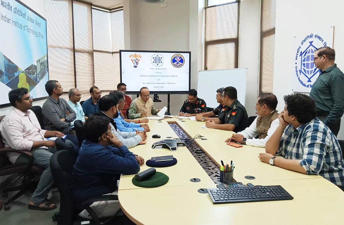 IIT भिलाई और 506 आर्मी बेस वर्कशॉप के बीच (MoU) रणनीतिक समझौता