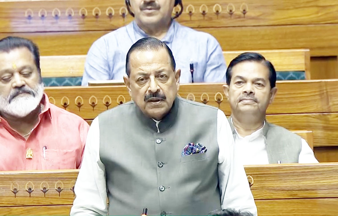 जितेंद्र सिंह ने लोकसभा में गिनाए कांग्रेस काल के पेपर लीक