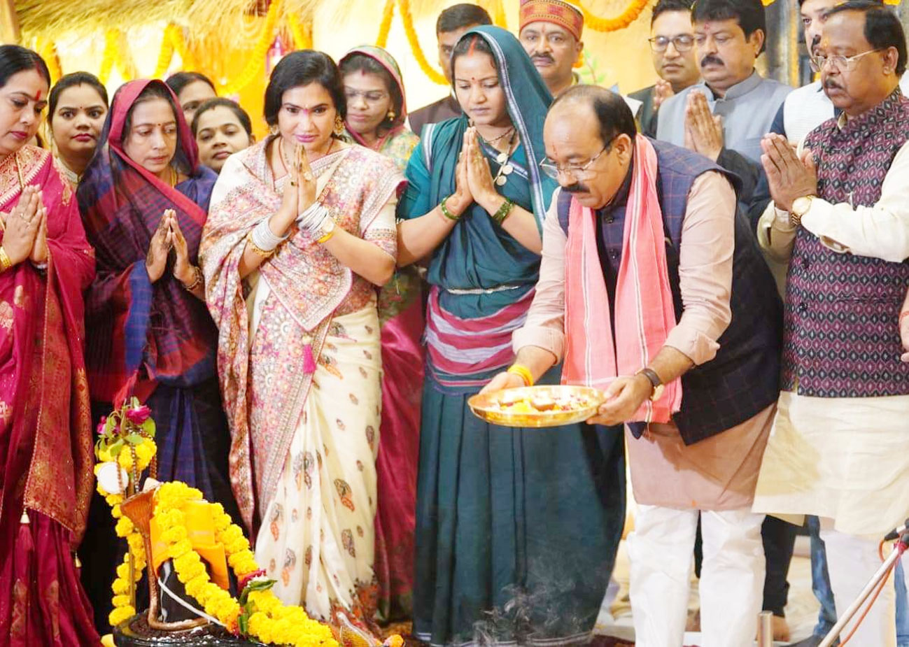 छत्तीसगढ़ रजत महोत्सव : महिला सम्मेलन एवं तीजा-पोरा महोत्सव का भव्य आयोजन