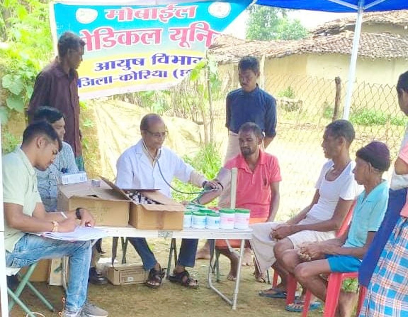 आयुष मोबाइल मेडिकल यूनिट से अब तक 1382 लाभान्वित