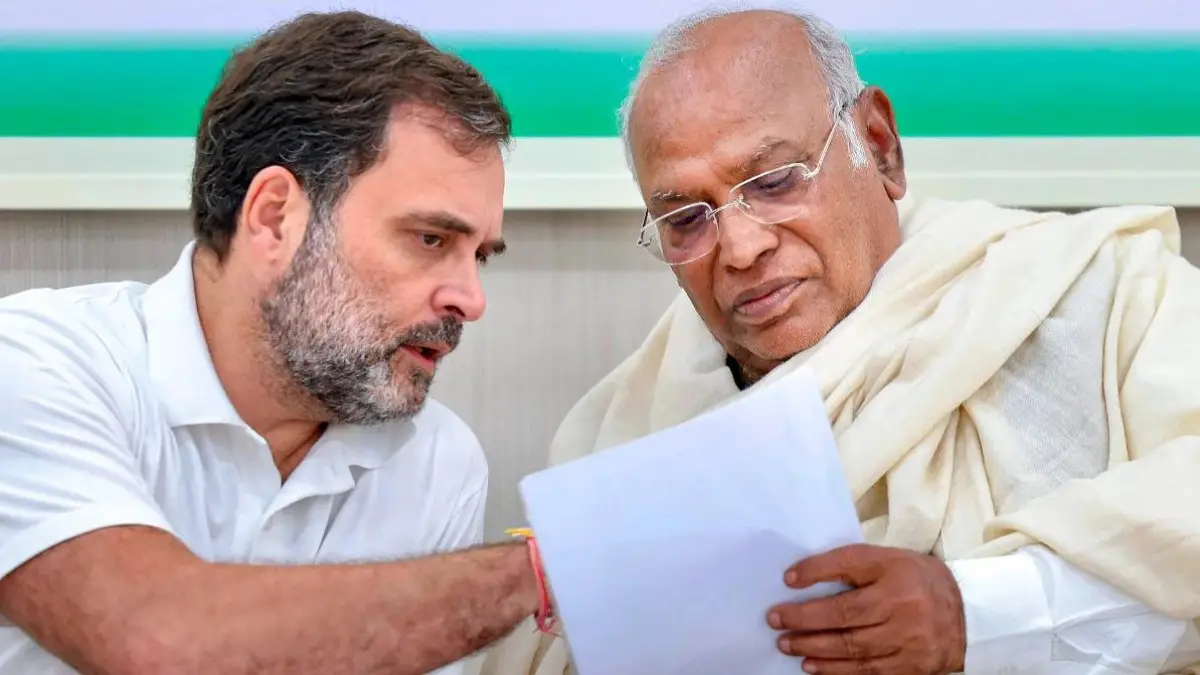 जाति जनगणना से पहले सियासी घमासान, खड़गे-राहुल ने सरकार को घेरा