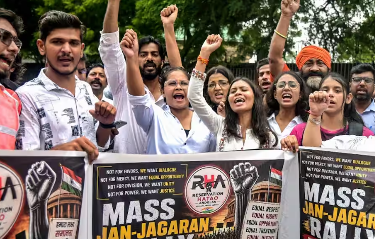 आरक्षण के बाद महिला रिजर्वेशन पर घमासान, BJP-कांग्रेस में वार-पलटवार तेज