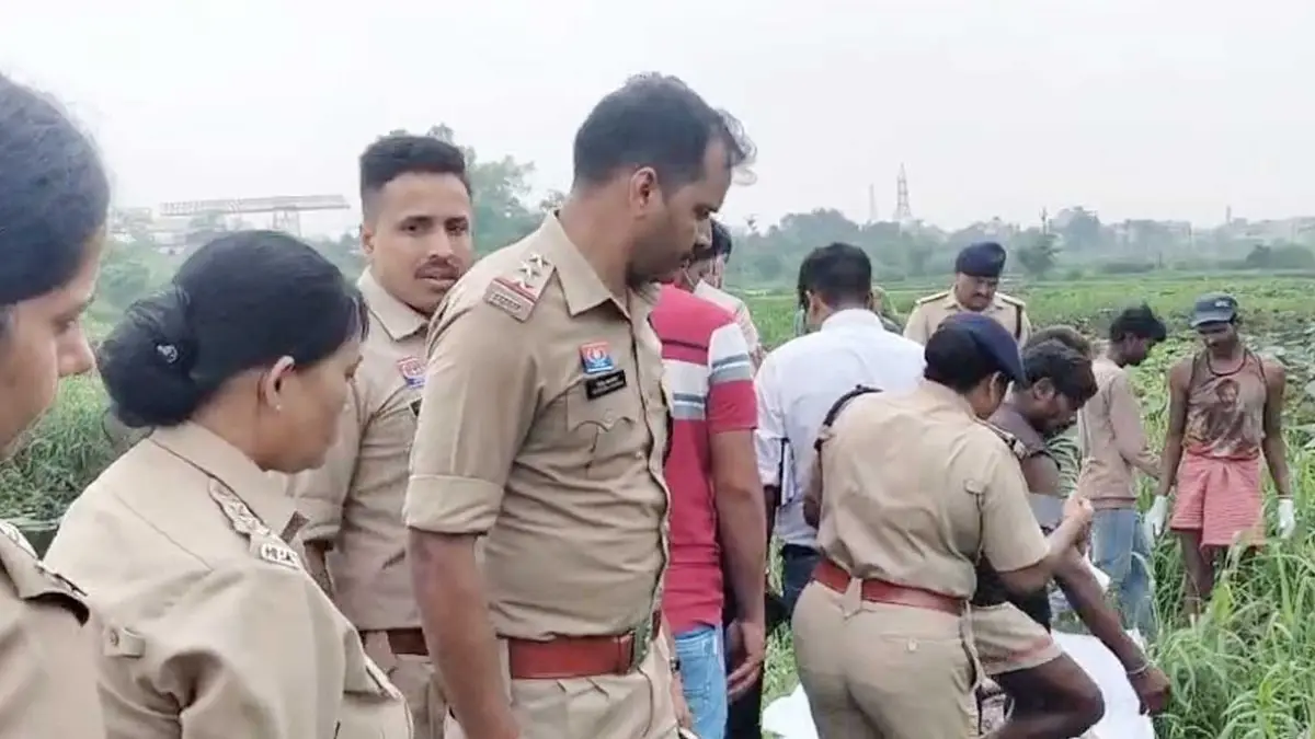 रायपुर: WRS कॉलोनी के तालाब में मिली युवती की लाश, पास मिला मोबाइल; हत्या, हादसा या आत्महत्या? जांच में जुटी पुलिस
