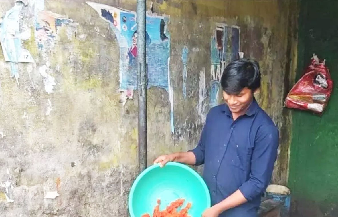 खाद्य सुरक्षा अभियान में कार्रवाई : भाटापारा की फर्म पर ₹50 हजार जुर्माना, रंगीन चिकन नष्ट