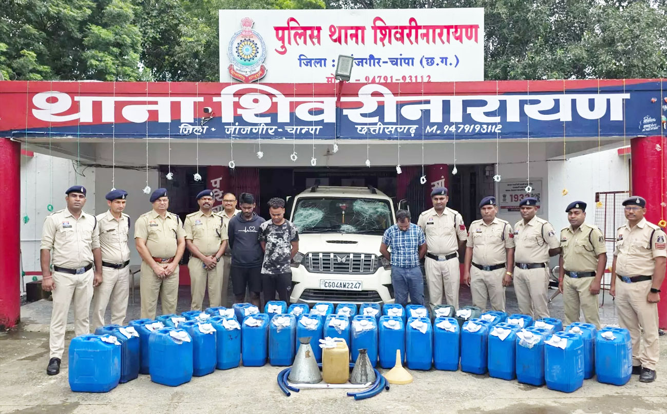 स्कॉर्पियो से 14 लाख का डीजल जब्त