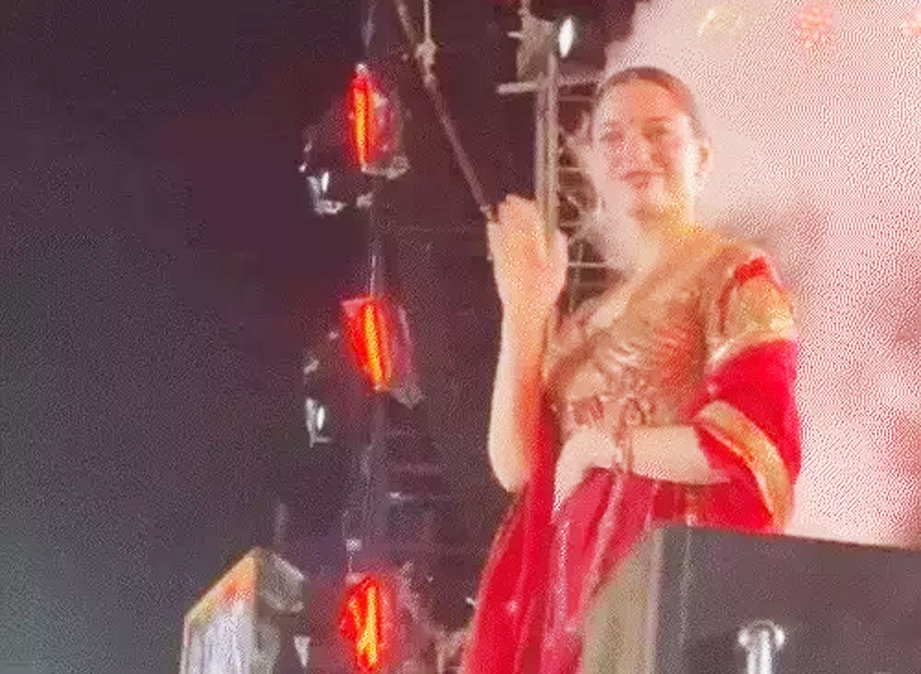 तमन्ना भाटिया को देखने उमड़े बिलासपुरियंस