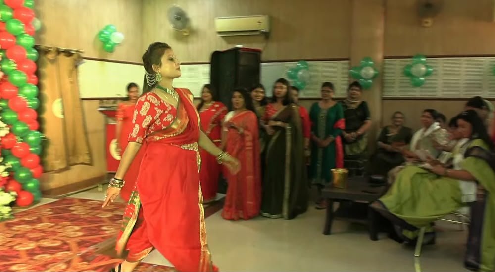 Raipur Press Club Teej Festival 2026  : रायपुर प्रेस क्लब के तीज महोत्सव में छाया उत्साह, वर्षा यादव ने जीता बेस्ट ड्रेस का खिताब 