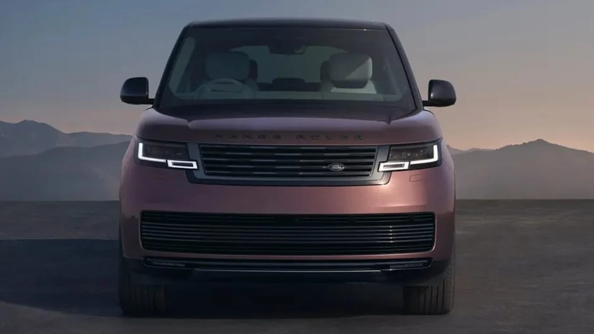 600 KM रेंज, 22 मिनट में चार्ज! भारत में शुरू हुई Electric Range Rover की बुकिंग