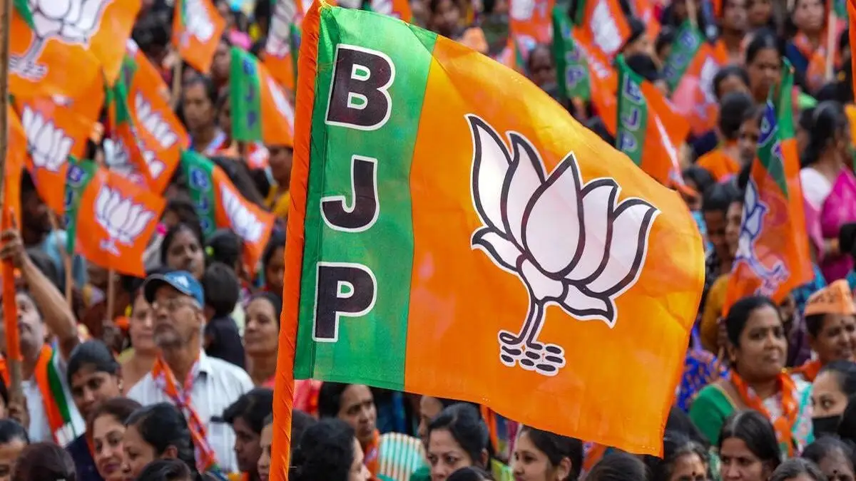 BJP ने 36 राज्यों-UT के प्रभारी नियुक्त किए, छत्तीसगढ़ की जिम्मेदारी स्मृति ईरानी को