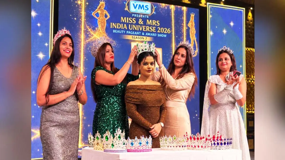 50 से ज्यादा बच्चों को मुफ्त शिक्षा देने वाली दीपाक्षा बनीं Mrs India Universe Asia 2026