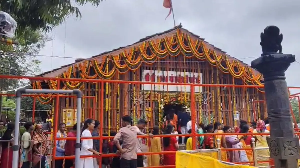 21 साल से अधूरी सड़क, ग्रामीणों ने मां दंतेश्वरी को लिखी चिट्ठी; लगाई गुहार
