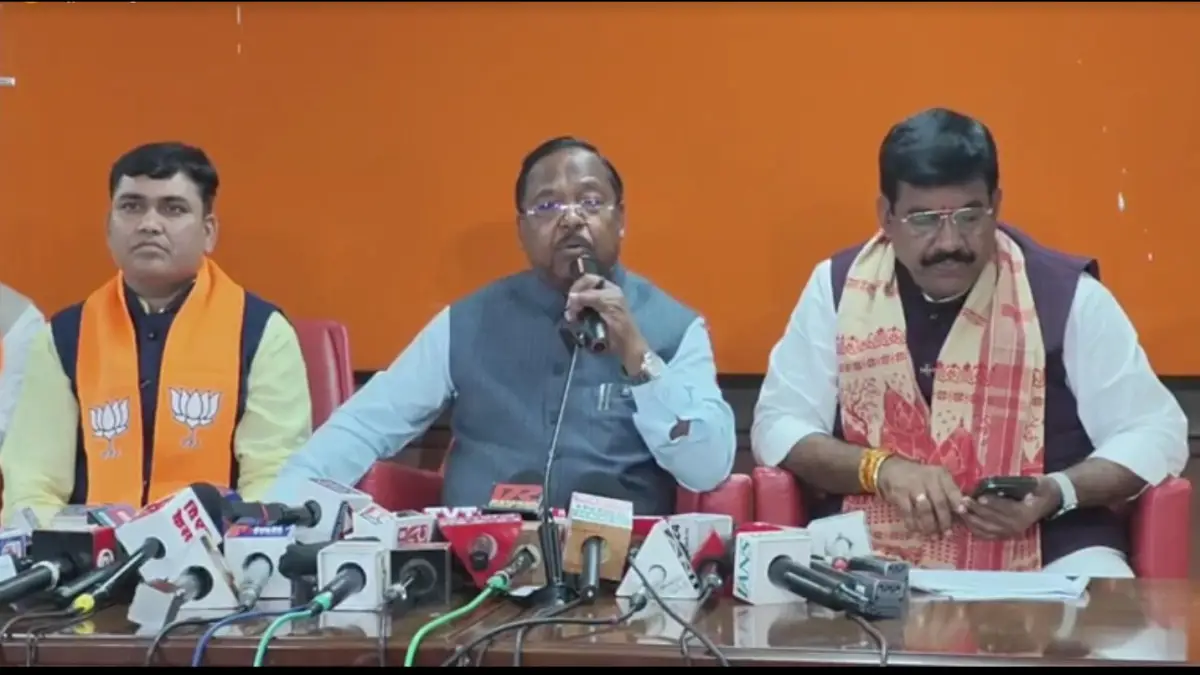 Chhattisgarh News: किसानों के लिए सरकार का बड़ा ऐलान, 15 नवंबर से ₹3100 प्रति क्विंटल में धान खरीदी; 360 नए केंद्र खुलेंगे