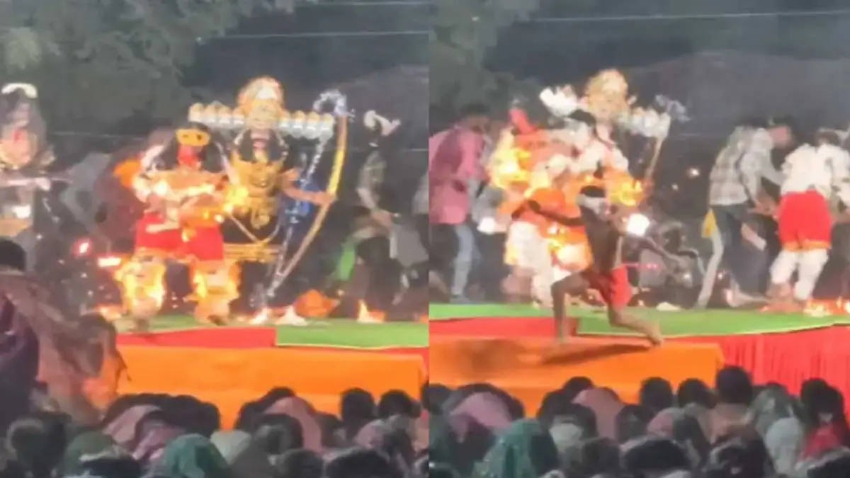 छत्तीसगढ़: रामलीला मंचन के दौरान अचानक भड़की आग, हनुमान का किरदार निभा रहे कलाकार भी झुलसे