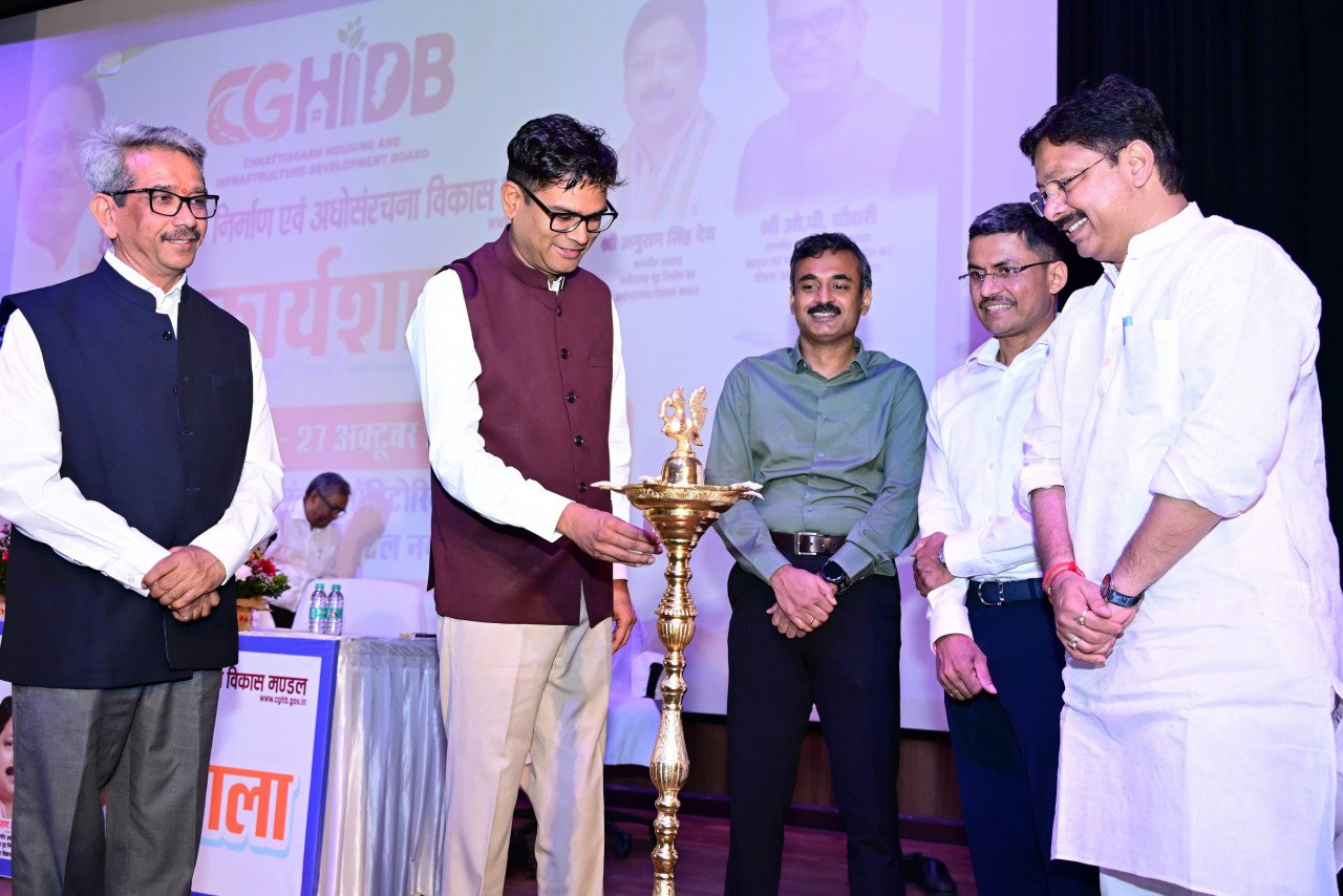 छत्तीसगढ़ में अब सड़क, पुल और स्टेडियम भी बनाएगा हाउसिंग बोर्ड, 700 करोड़ की कर्ज देनदारी खत्म होने के बाद विकास की नई तैयारी