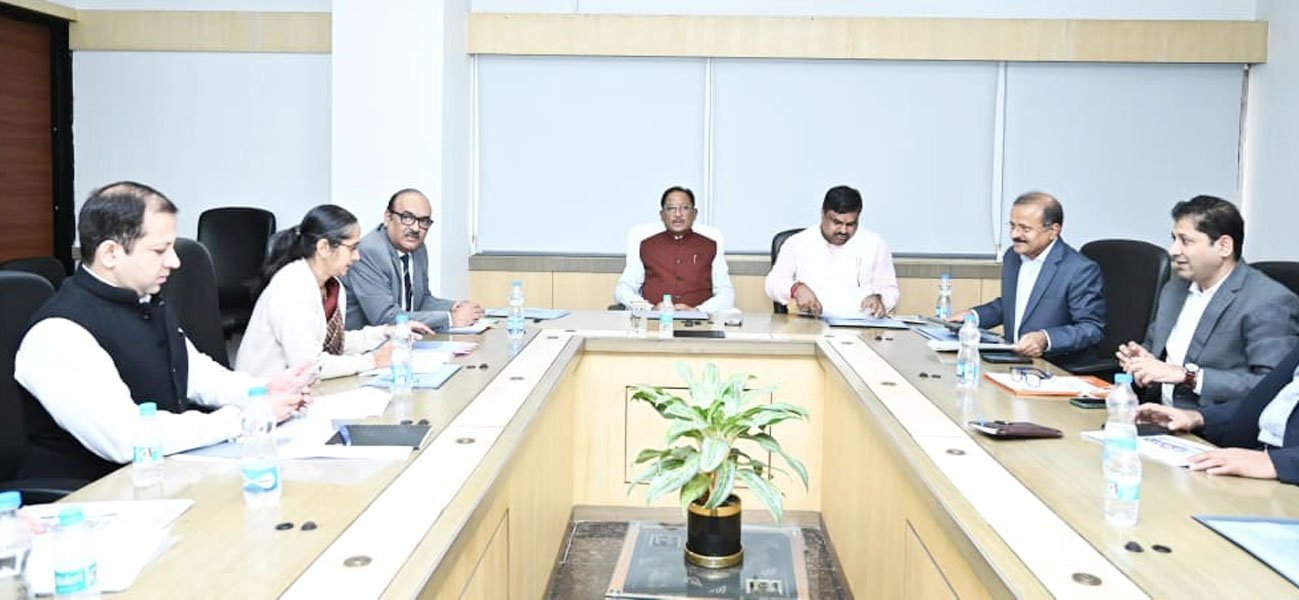 बच्चों के भविष्य को स्वर्णिम बनाने की महती जिम्मेदारी शिक्षा विभाग पर - मुख्यमंत्री विष्णुदेव साय