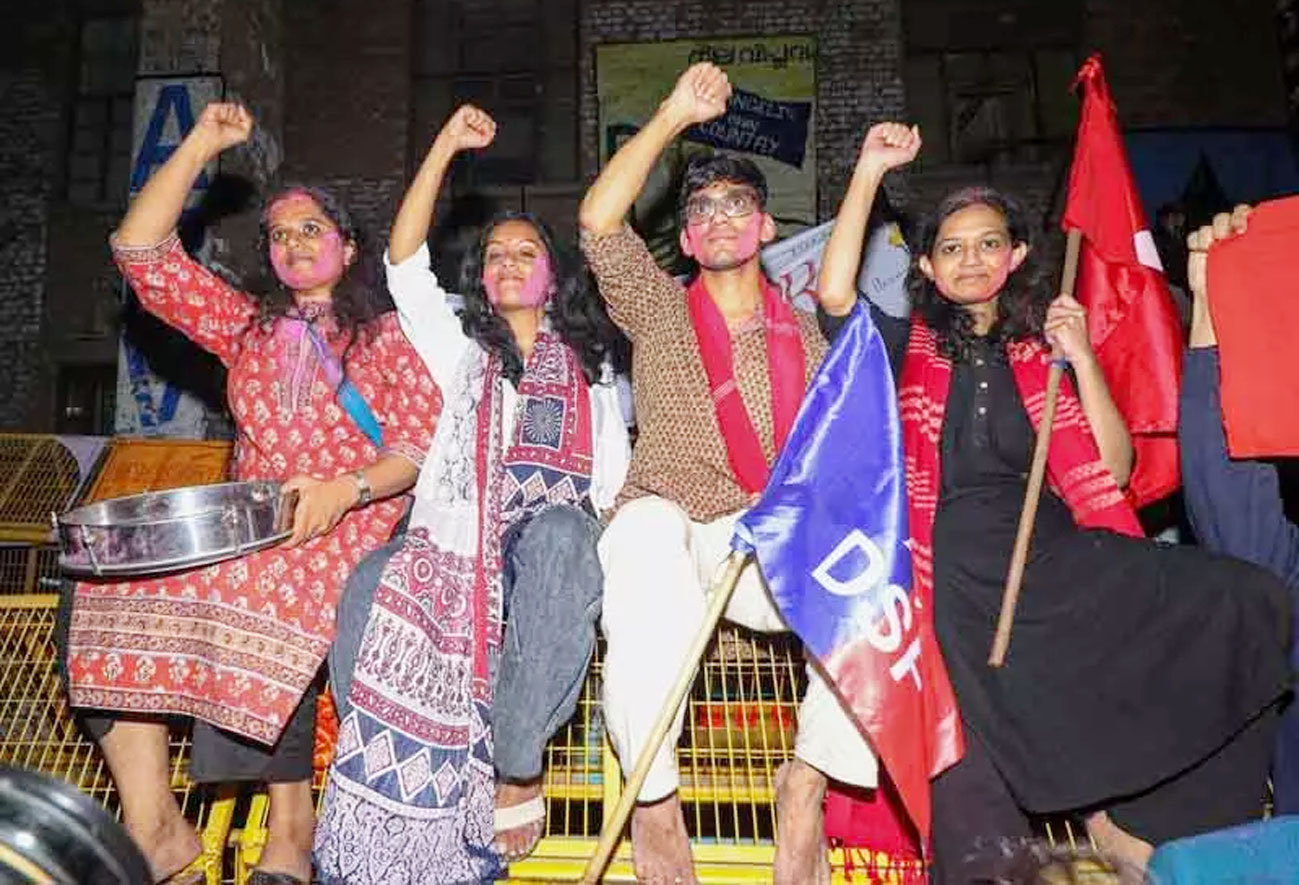 दिल्ली जेएनयूएसयू चुनाव में वाम दलों ने बाजी मारी, चारों केंद्रीय पदों पर जीत