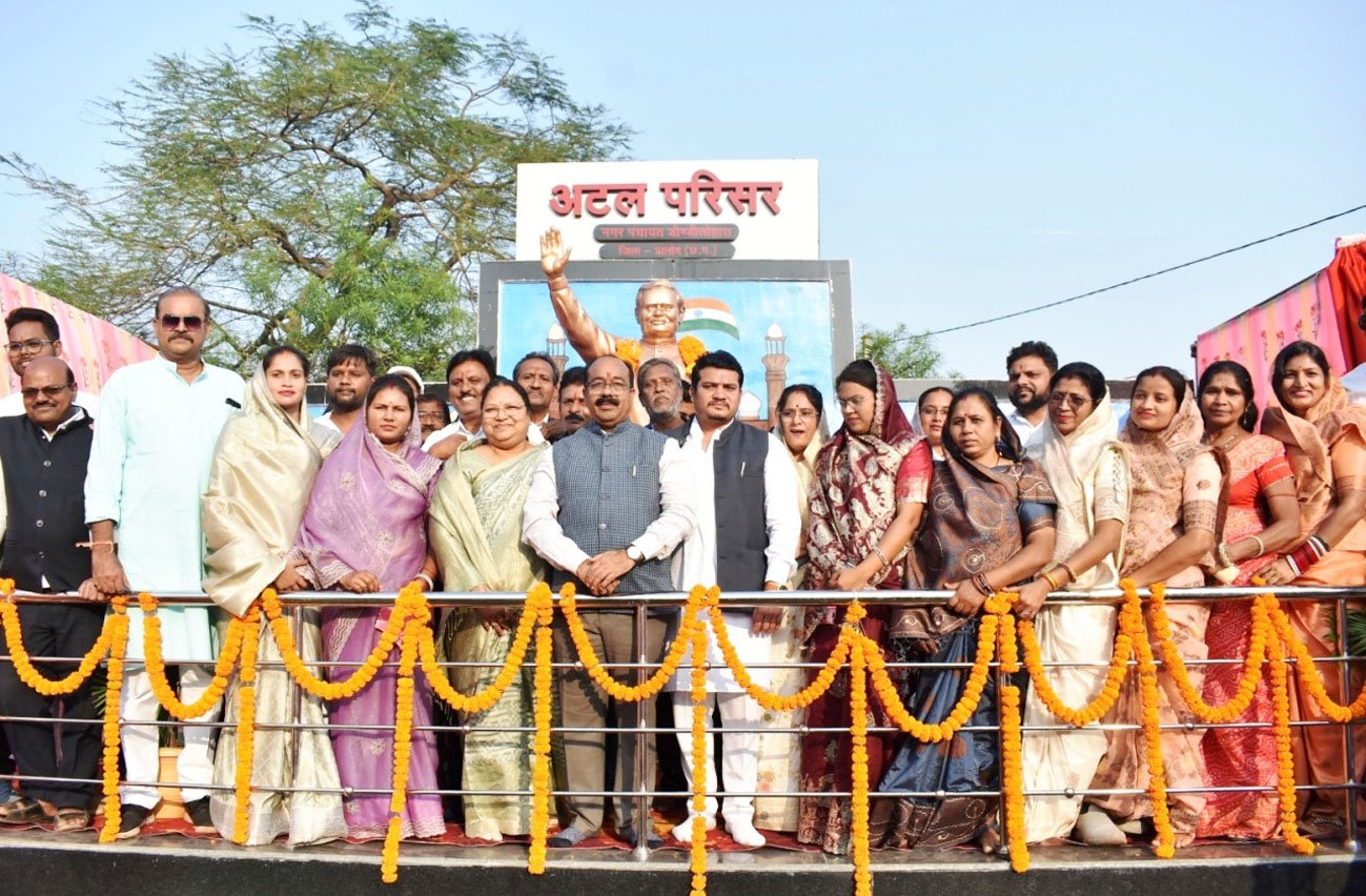 उप मुख्यमंत्री अरुण साव ने अटल परिसरों और जलप्रदाय योजनाओं का किया लोकार्पण