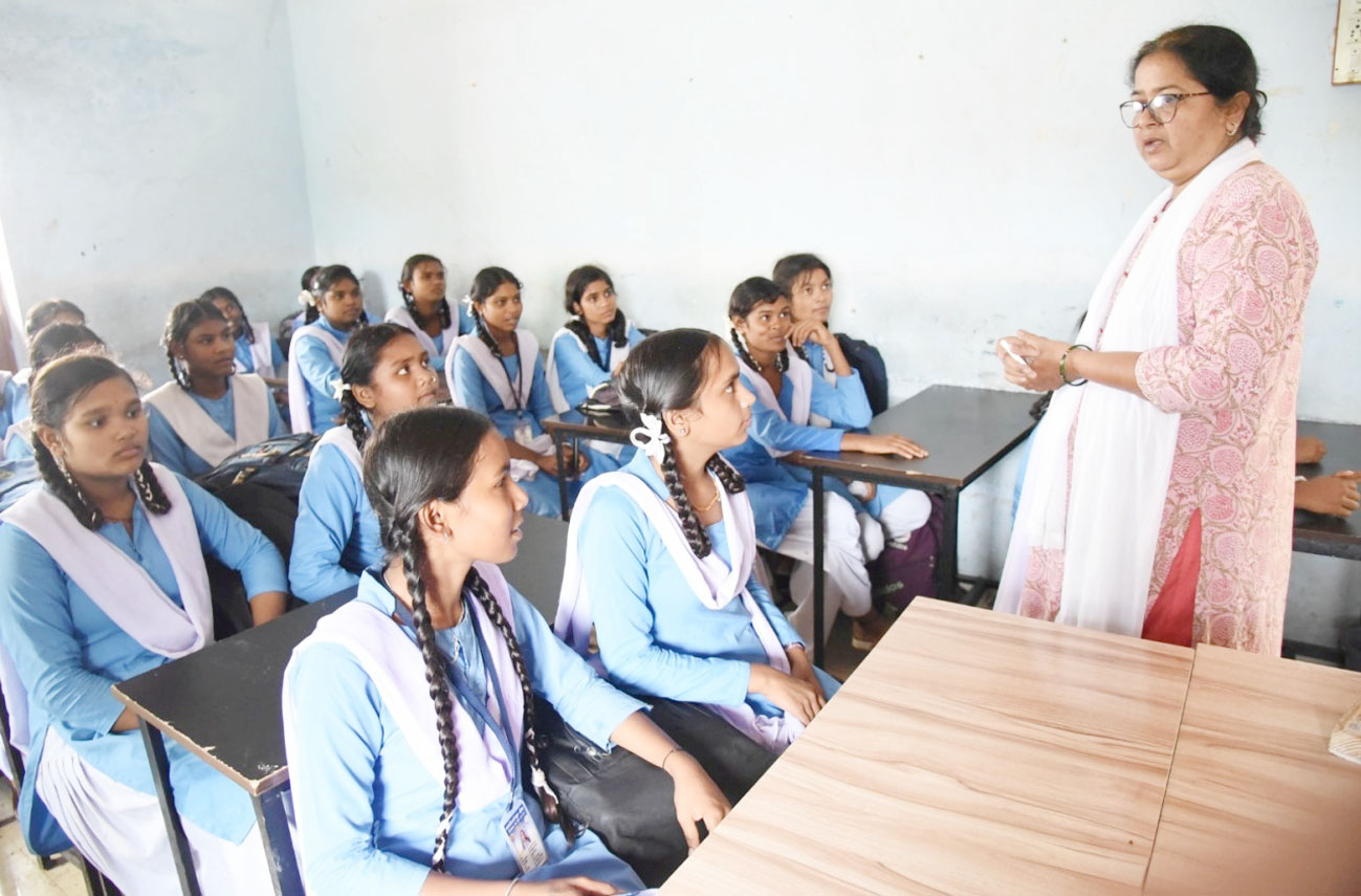 ग्रामीण स्कूलों की शैक्षणिक गुणवत्ता में आया सुधार