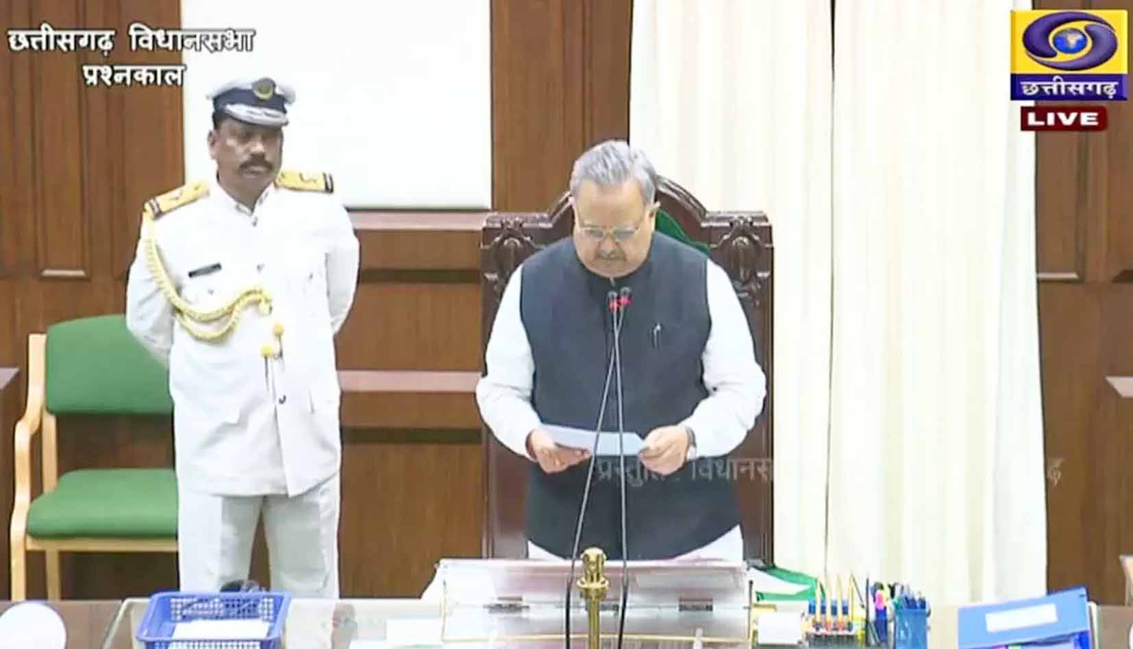 छत्तीसगढ़ विधानसभा का मानसून सत्र, पूर्व राज्यपाल शेखर दत्त को दी गई श्रद्धांजलि