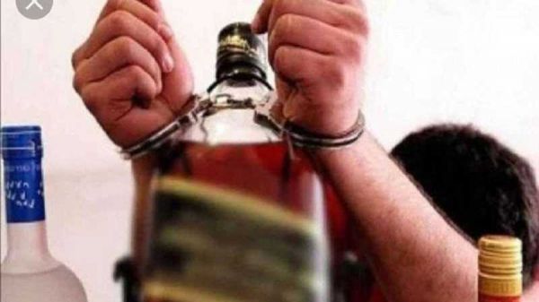 राजधानी में 7 बोतल अंग्रेजी शराब के साथ युवक को किया गिरफ्तार