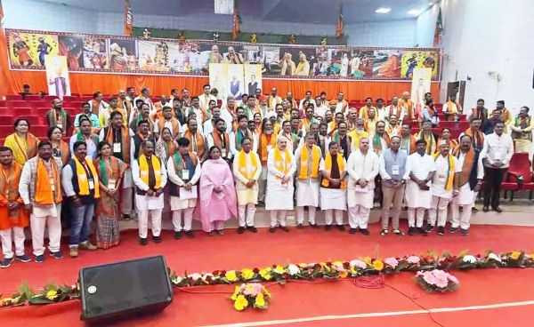 केंद्रीय मंत्री अमित शाह ने कोंडागांव में BJP नेताओं की क्लस्टर बैठक ली
