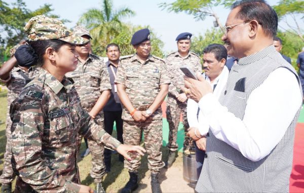 जवानों और किसानों से ही धान का कटोरा है सुरक्षित और समृद्ध : CM विष्णुदेव साय