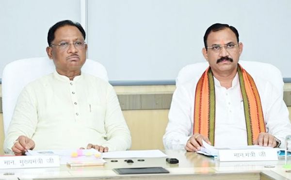 दोहरे हत्याकांड में पीड़ित प्रधान आरक्षक मोहम्मद तालिब के परिवार को 20 लाख रुपए के आर्थिक सहायता की स्वीकृति